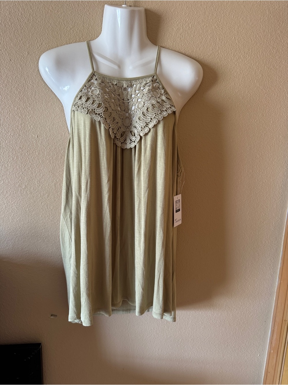 89th & Madison Olive Green Crochet-Detail Camisole